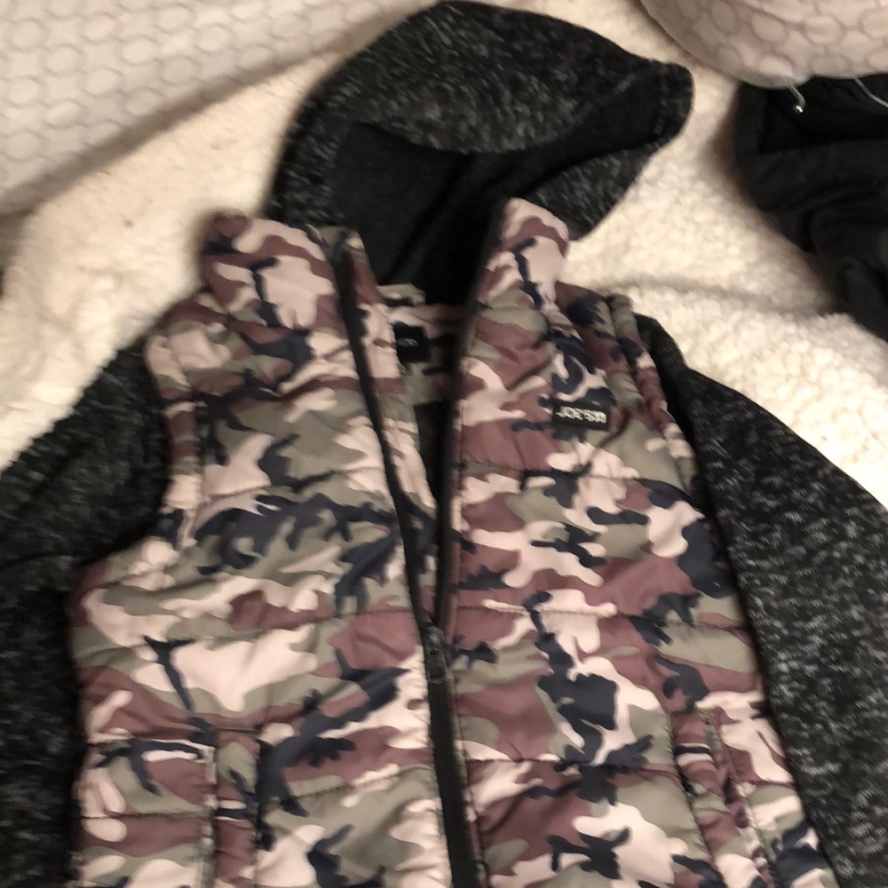 Joe’s hoodie camouflage jacket size 7